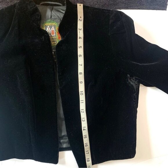 SALZBURGER TRACHTEN  AUS ÖSTERREICH VON WENGER VELVET BLACK BLAZER MADE AUSTRIA - Picture 12 of 14